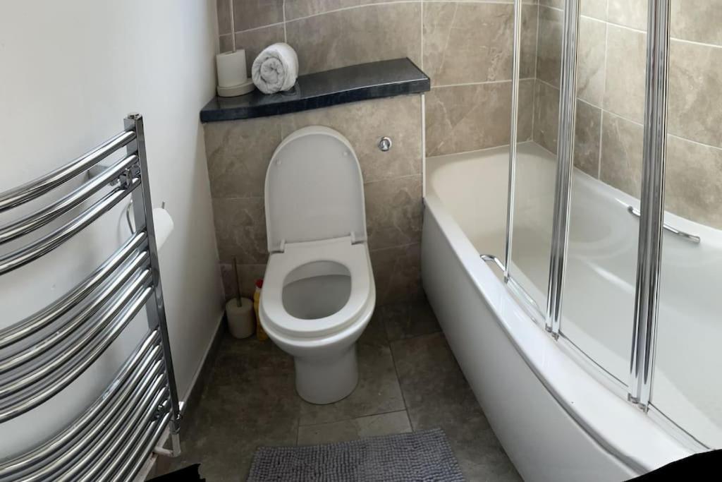 Two Bed Comfy And Private Appartamento *
