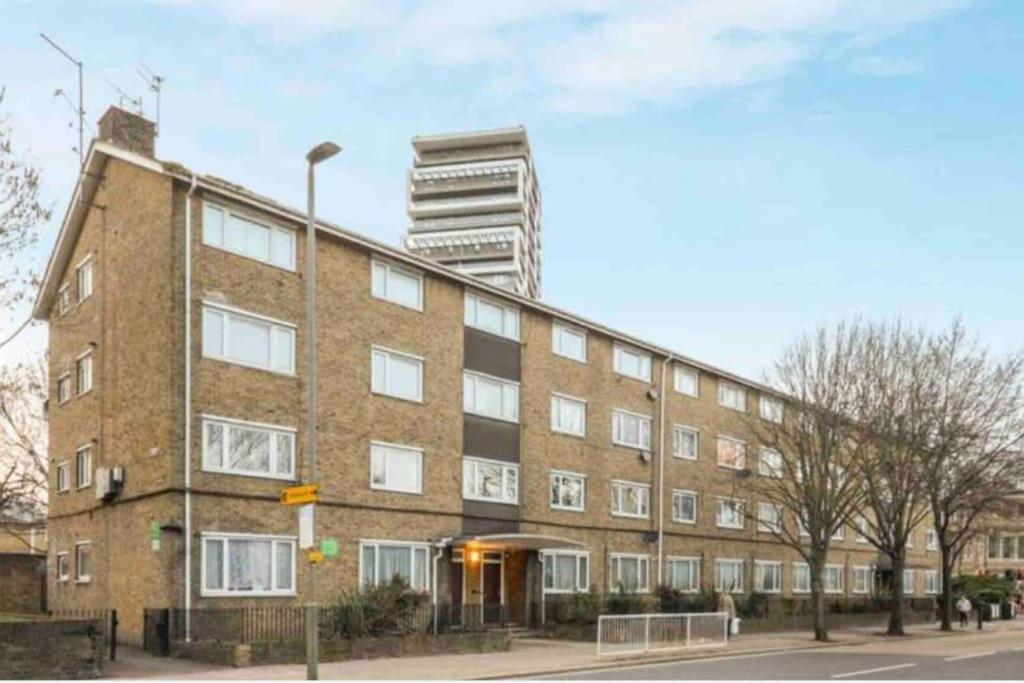 Two Bed Comfy And Private Appartamento Londra